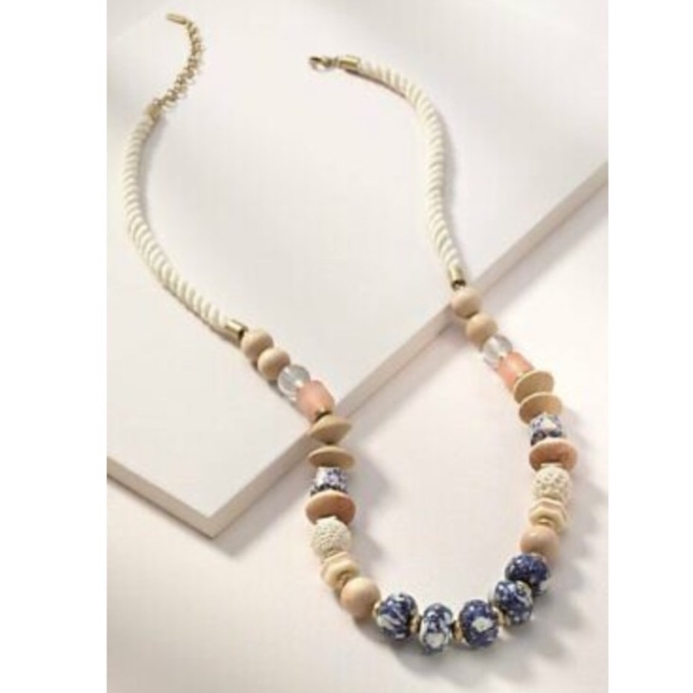:: Stella & Dot Abriana Necklace - Picture 3 of 7
